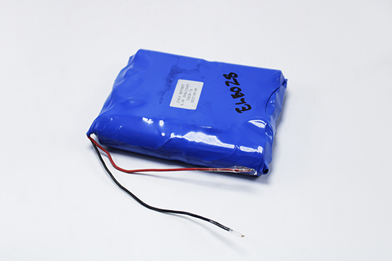 Batterie 6,4V 20AH pour projecteur de rue solaire 400W ME08018 Santoelect