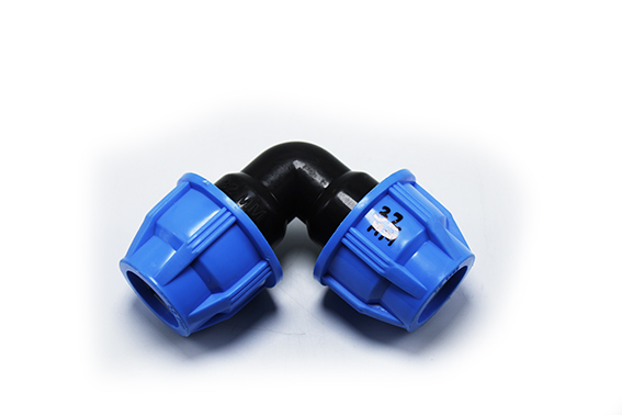 Coude PVC 32mm 90° (matière première vierge)