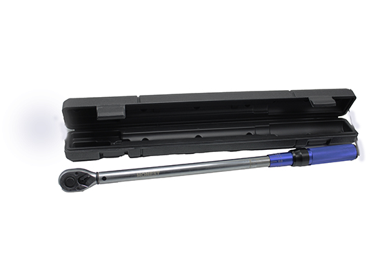 Clé dynamométrique préréglée 1/2" 45-360N.m CRV HT-629953 Honest